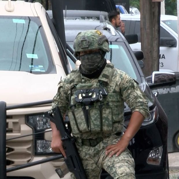 Aseguran Dos Kilos de Cristal Durante Cateos en Piedras Negras, Coahuila